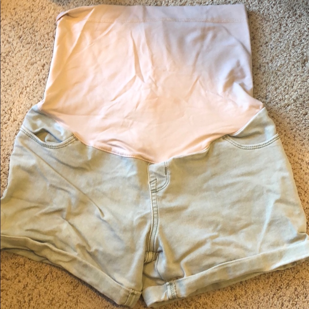Xsmall maternity shorts